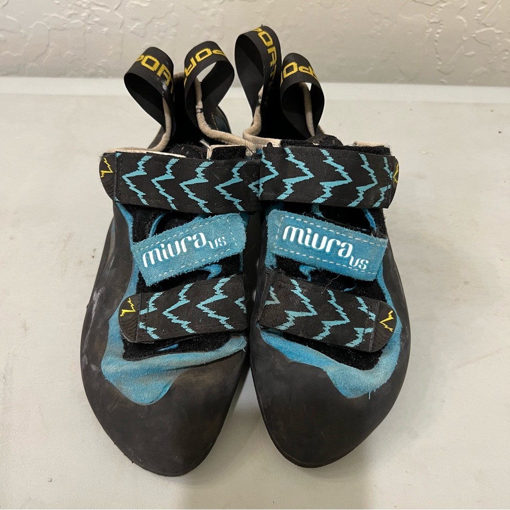 La Sportiva Women’s Muiras, VS, older model